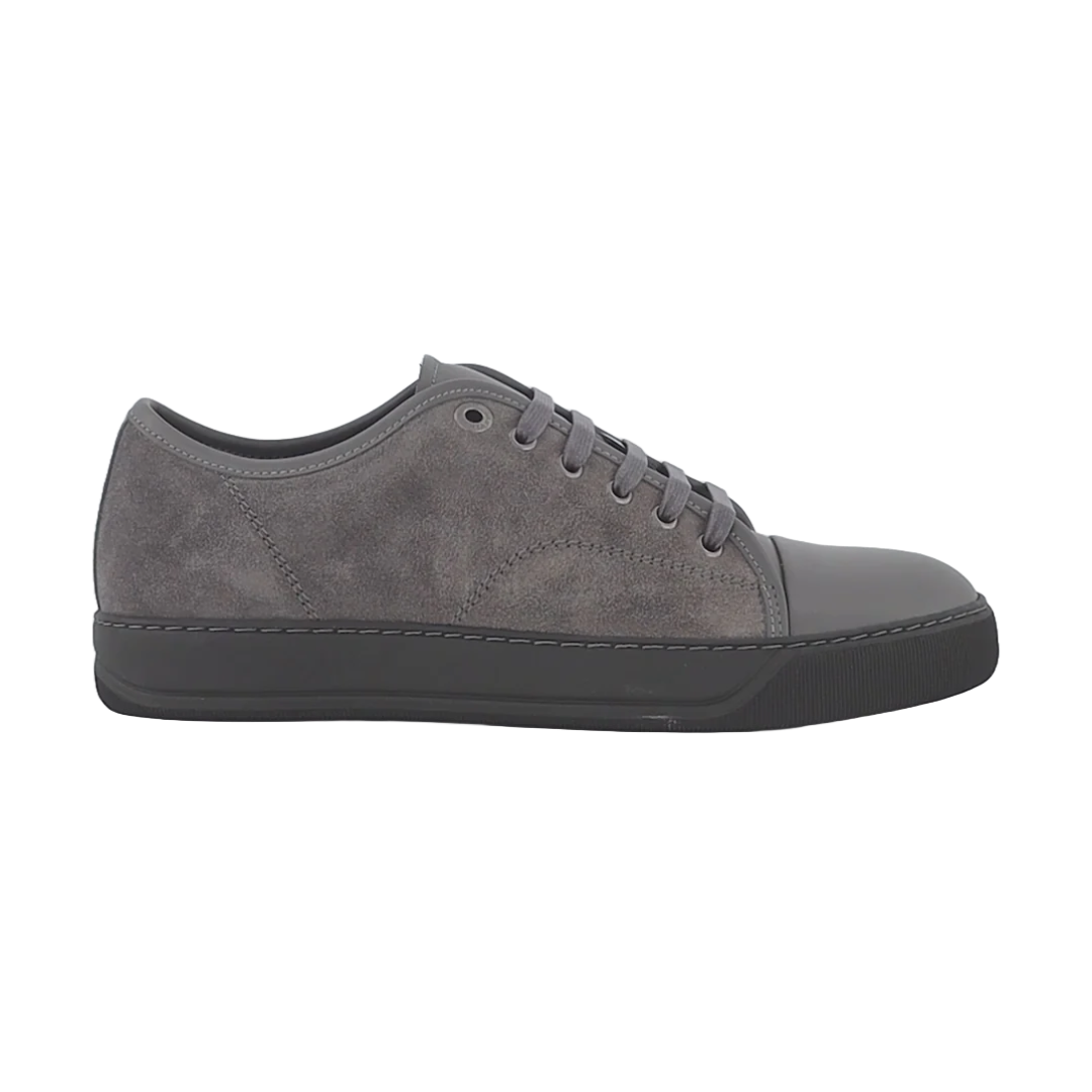 LOW TOP GRAY SUEDE SNEAKERS