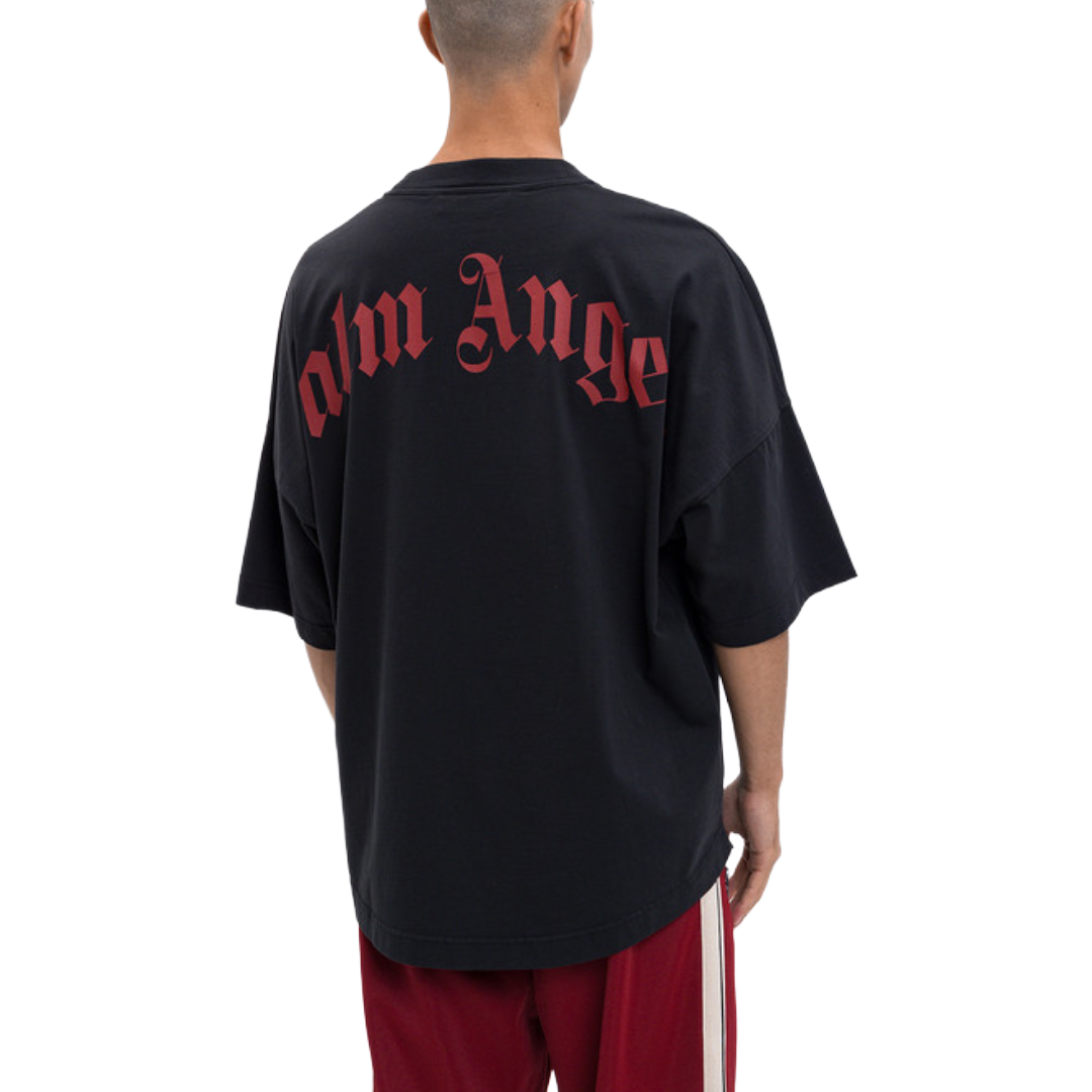 CURVED LOGO TEE BLACK/RED