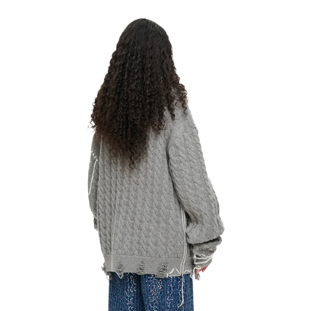 LABEL CABLE KNITTED JUMPER IN GREY
