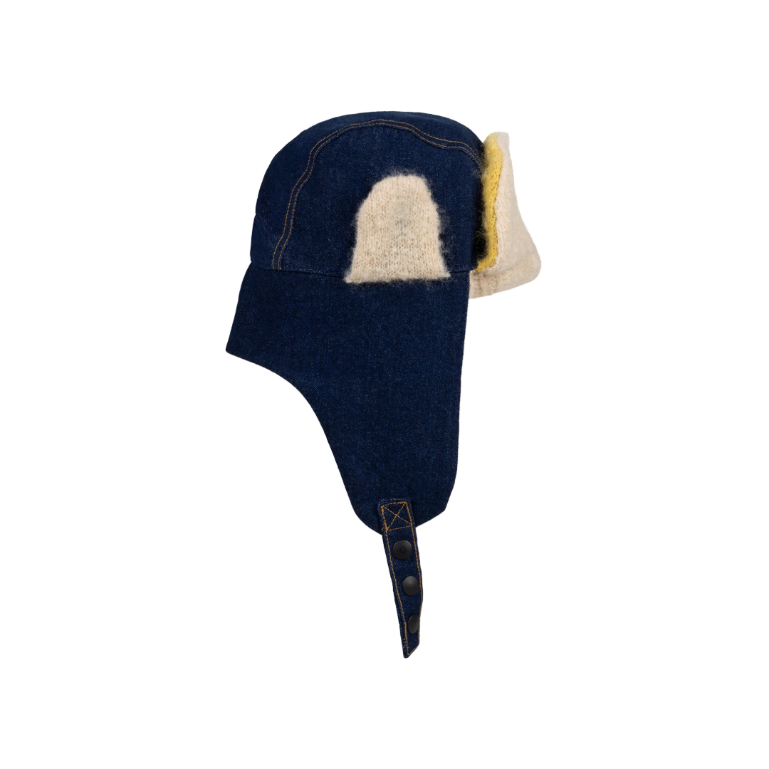 TRAPPER HAT WITH KNIT PATCH