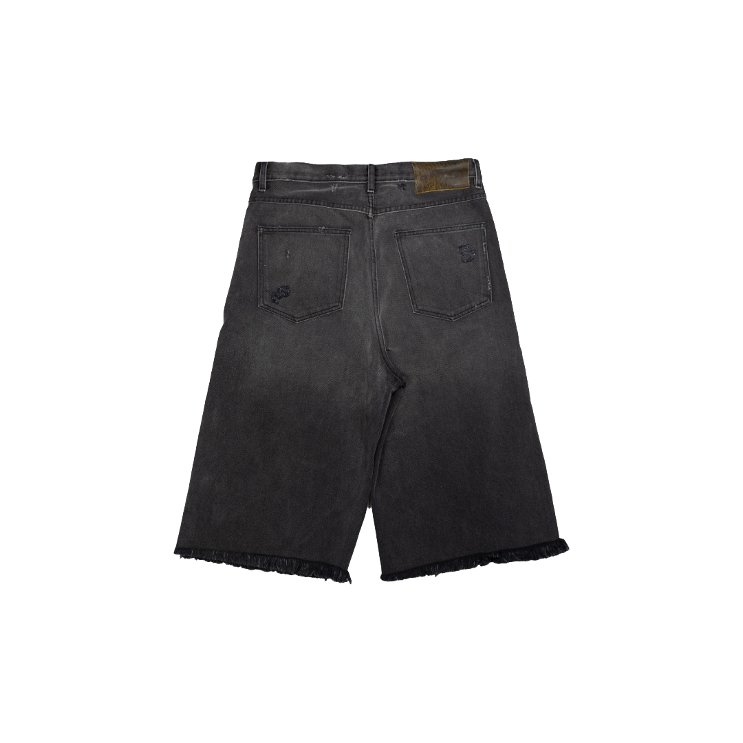 STUDDED CHOPPER SHORTS