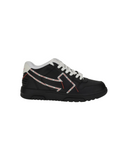 PRINTED AND STITCHED ARROW SNEAKER