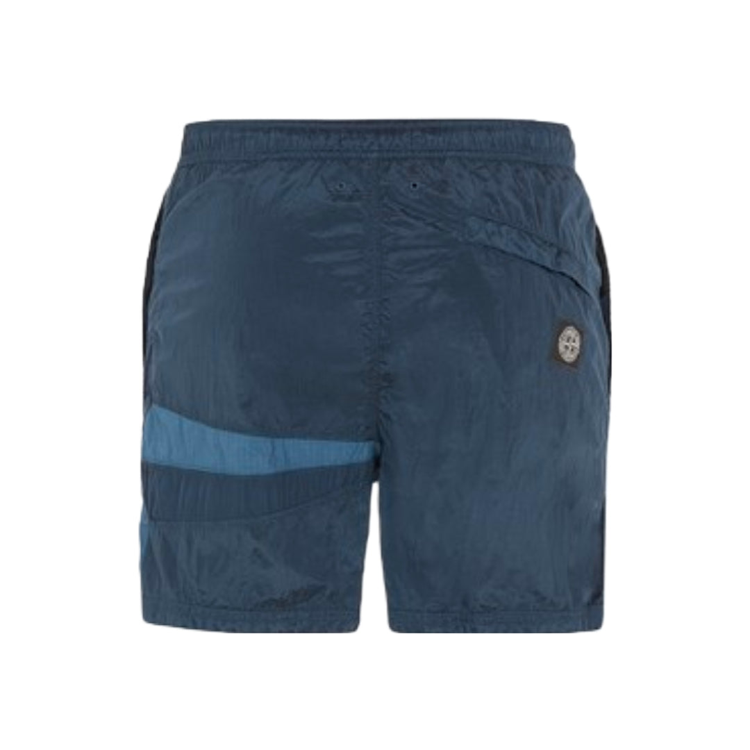 STONE ISLAND NYLON METAL IN ECONYL® REGENERATED NYLON_ STAR INLAY_ GARMENT DYED SHORT OVIO BLUE